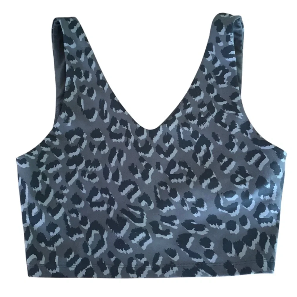 Offline by Aerie Recharge Light Support Leopard Sports Bra Sz M